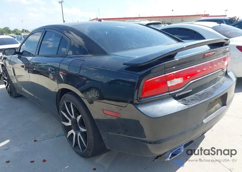 2013 Dodge Charger Sxt from USA, damaged, VIN 2C3CDXHG8DH557563